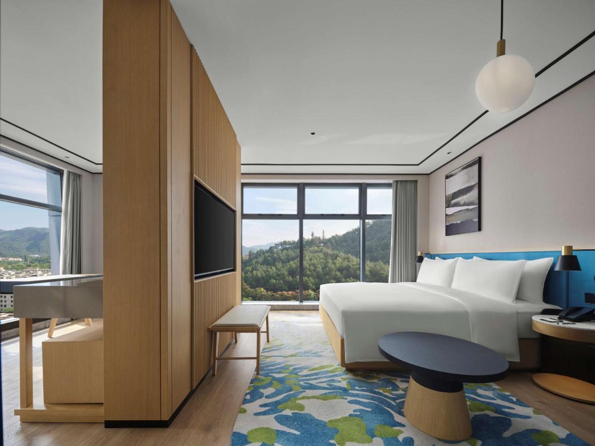 Hilton Garden Inn Huzhou Anji Phoenix Mountain Buitenkant foto